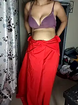 its Lailaa online show from February 21, 2025, 6:48 pm