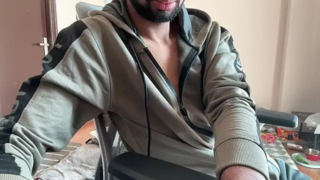 Snapshot of meatycronn chatting on February 6, 2026, 5:34 am meatycronn online show from February 6, 2026, 5:34 am