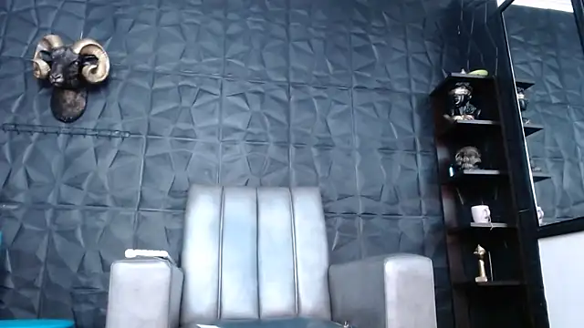 Snapshot of Hanna_Fox_69 chatting on October 3, 2025, 11:07 am Hanna Fox 69 online show from October 3, 2025, 11:07 am