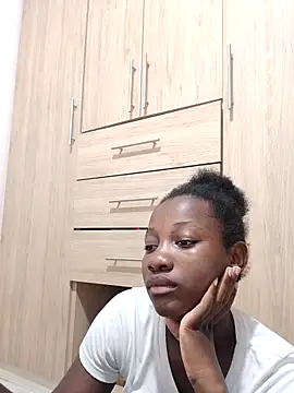 kharoll online show from October 29, 2025, 2:19 pm