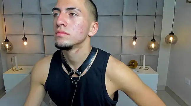 Snapshot of King_Dante_ chatting on January 10, 2025, 11:50 pm King Dante  online show from January 10, 2025, 11:50 pm