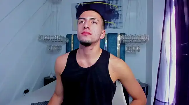 Snapshot of King_Dante_ chatting on January 20, 2025, 8:50 pm King Dante  online show from January 20, 2025, 8:50 pm