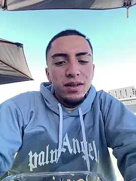 Snapshot of King_Dante_ chatting on January 22, 2025, 7:24 pm King Dante  online show from January 22, 2025, 7:24 pm