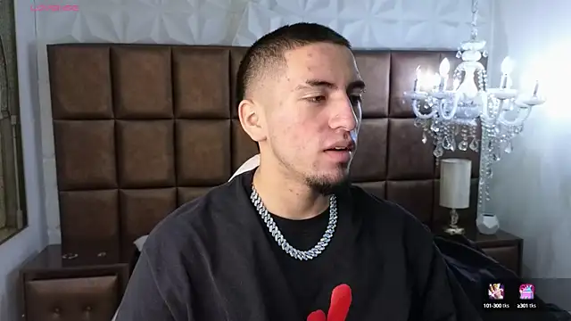 Snapshot of King_Dante_ chatting on September 22, 2025, 11:45 am King Dante  online show from September 22, 2025, 11:45 am