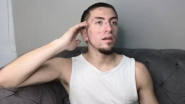 Snapshot of King_Dante_ chatting on October 3, 2025, 7:44 pm King Dante  online show from October 3, 2025, 7:44 pm