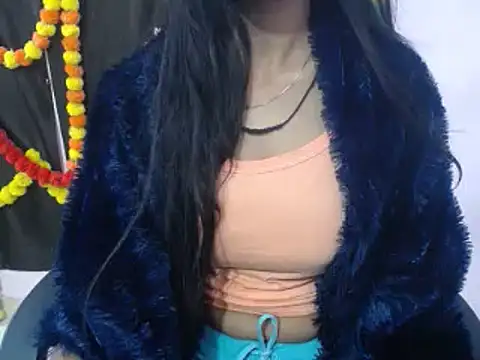 Snapshot of gulabo-Queen chatting on December 9, 2024, 10:09 pm gulabo-Queen online show from December 9, 2024, 10:09 pm