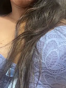 Snapshot of muni-baby chatting on February 20, 2025, 4:14 pm muni-baby online show from February 20, 2025, 4:14 pm