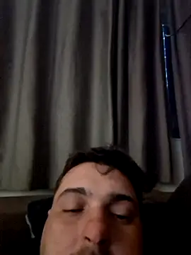 augusto3040 online show from December 13, 2024, 5:05 am