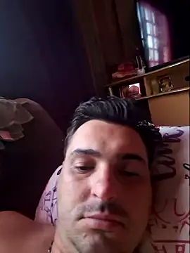 augusto3040 online show from December 23, 2024, 7:30 pm