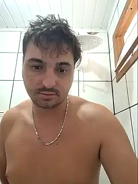 augusto3040 online show from January 6, 2025, 7:35 pm