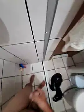 augusto3040 online show from February 2, 2025, 8:19 pm