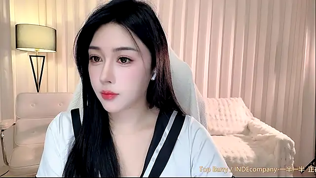 Snapshot of K-moumou chatting on February 11, 2026, 4:01 pm K-moumou online show from February 11, 2026, 4:01 pm