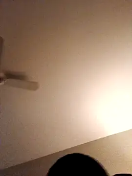 Snapshot of willywonka7793 chatting on December 8, 2024, 8:09 am willywonka7793 online show from December 8, 2024, 8:09 am