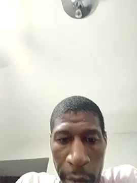 Snapshot of willywonka7793 chatting on December 15, 2024, 4:29 am willywonka7793 online show from December 15, 2024, 4:29 am