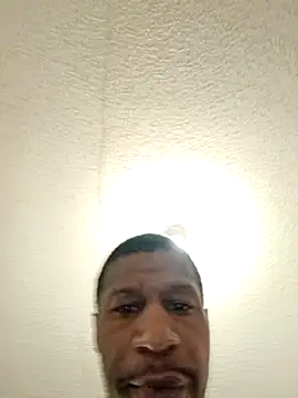 Snapshot of willywonka7793 chatting on February 19, 2025, 5:49 am willywonka7793 online show from February 19, 2025, 5:49 am