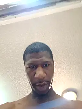 Snapshot of willywonka7793 chatting on February 25, 2025, 2:33 pm willywonka7793 online show from February 25, 2025, 2:33 pm