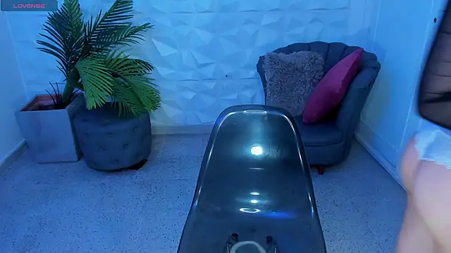 Snapshot of Danielacossio chatting on March 21, 2025, 4:06 am Danielacossio online show from March 21, 2025, 4:06 am