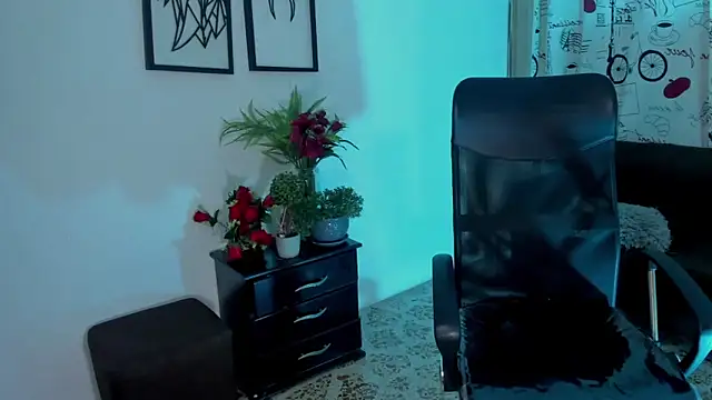 Snapshot of Danielacossio chatting on September 11, 2025, 4:01 am Danielacossio online show from September 11, 2025, 4:01 am