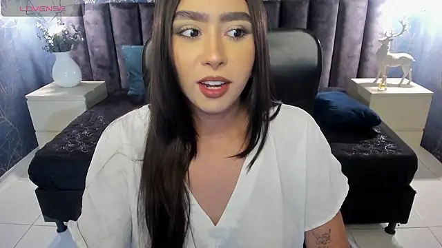 Snapshot of Danielacossio chatting on January 11, 2026, 1:21 am Danielacossio online show from January 11, 2026, 1:21 am