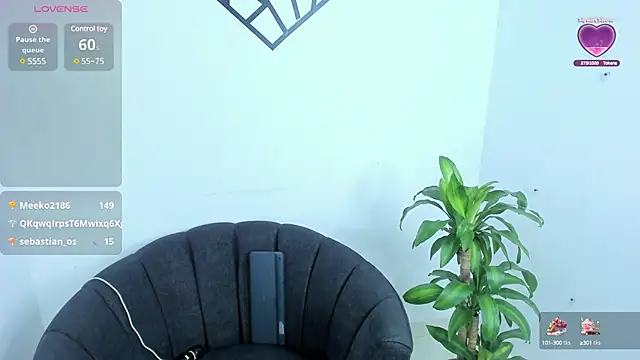 Annie9  online show from January 21, 2025, 3:26 am