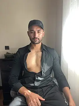 Snapshot of ali_babachapter2 chatting on January 12, 2025, 1:05 pm ali babachapter2 online show from January 12, 2025, 1:05 pm