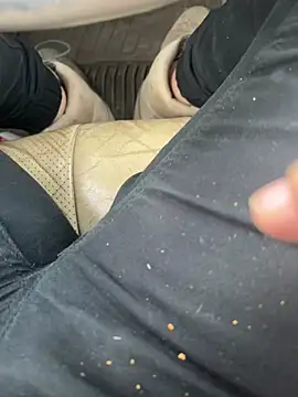 Snapshot of themasteer69 chatting on January 17, 2025, 6:23 pm themasteer69 online show from January 17, 2025, 6:23 pm