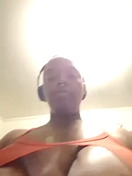 LeannaMarie69 online show from December 14, 2024, 2:01 am