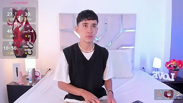 Thayler jones online show from September 19, 2025, 11:11 am