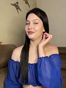 Snapshot of KikiWatson chatting on March 19, 2025, 11:06 am KikiWatson online show from March 19, 2025, 11:06 am
