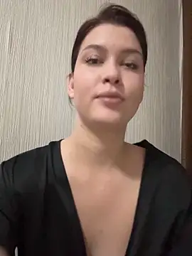 Snapshot of KikiWatson chatting on October 9, 2025, 2:59 pm KikiWatson online show from October 9, 2025, 2:59 pm
