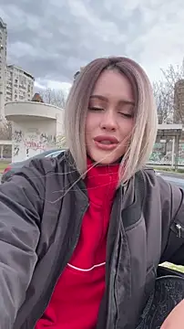 Snapshot of KikiWatson chatting on February 25, 2026, 8:13 am KikiWatson online show from February 25, 2026, 8:13 am