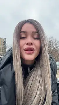 Snapshot of KikiWatson chatting on February 26, 2026, 7:51 am KikiWatson online show from February 26, 2026, 7:51 am