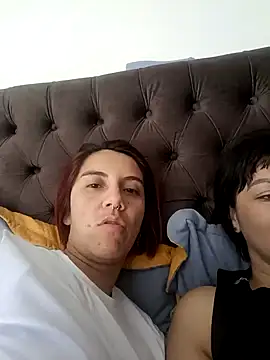 Snapshot of your_red_rose_ chatting on January 19, 2025, 2:28 pm your red rose online show from January 19, 2025, 2:28 pm