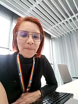 Snapshot of your_red_rose_ chatting on January 30, 2025, 7:15 pm your red rose online show from January 30, 2025, 7:15 pm