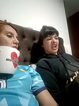 Snapshot of your_red_rose_ chatting on March 1, 2025, 1:53 am your red rose online show from March 1, 2025, 1:53 am