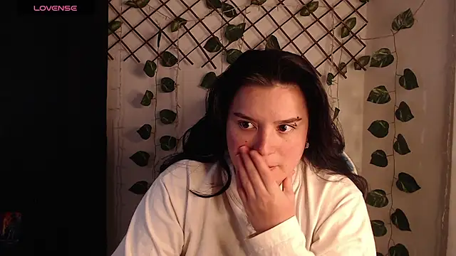 Nika 1  online show from May 26, 2026, 3:02 am