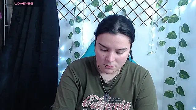 Nika 1  online show from June 30, 2026, 12:44 am