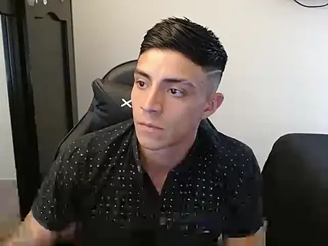 kv   xxx  online show from October 30, 2025, 4:41 pm