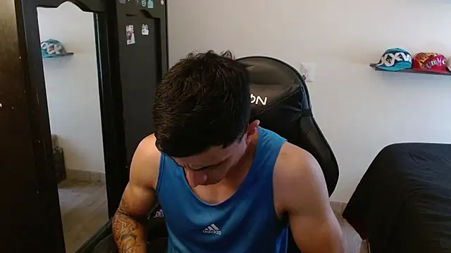 kv   xxx  online show from December 17, 2025, 5:19 pm