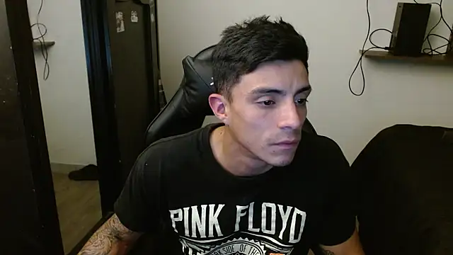 Snapshot of kv___xxx_ chatting on February 19, 2026, 4:52 am kv xxx online show from February 19, 2026, 4:52 am