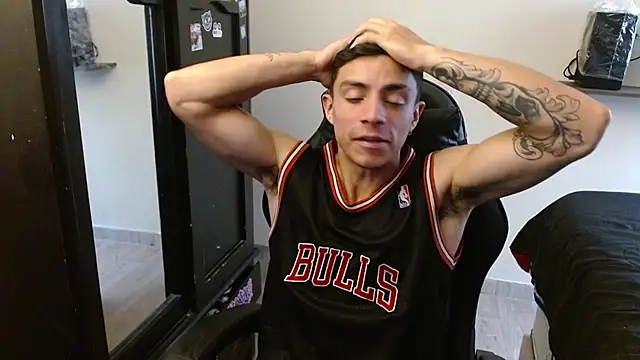 Snapshot of kv___xxx_ chatting on February 22, 2026, 7:45 pm kv xxx online show from February 22, 2026, 7:45 pm