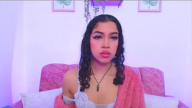 Snapshot of Sara_Jhonson chatting on January 24, 2025, 12:52 am Sara Jhonson online show from January 24, 2025, 12:52 am