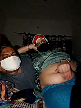 Snapshot of menakshiiikaur chatting on January 12, 2026, 6:24 pm menakshiiikaur online show from January 12, 2026, 6:24 pm