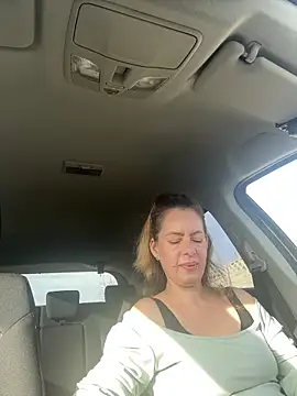 Snapshot of uber_babe chatting on December 14, 2024, 9:51 am uber babe online show from December 14, 2024, 9:51 am