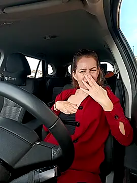 Snapshot of uber_babe chatting on December 19, 2025, 12:12 pm uber babe online show from December 19, 2025, 12:12 pm