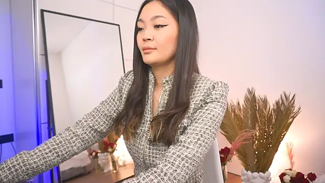 Peopleneedlove144 online show from February 9, 2025, 9:26 am