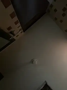 HannaRhodes online show from January 19, 2026, 12:31 pm