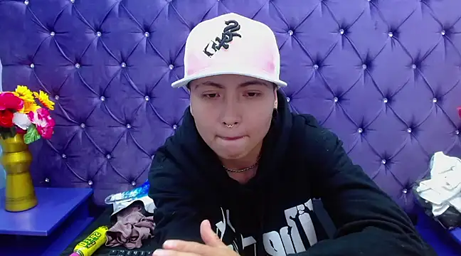 Snapshot of Im_Mathias chatting on January 11, 2025, 9:04 am Im Mathias online show from January 11, 2025, 9:04 am