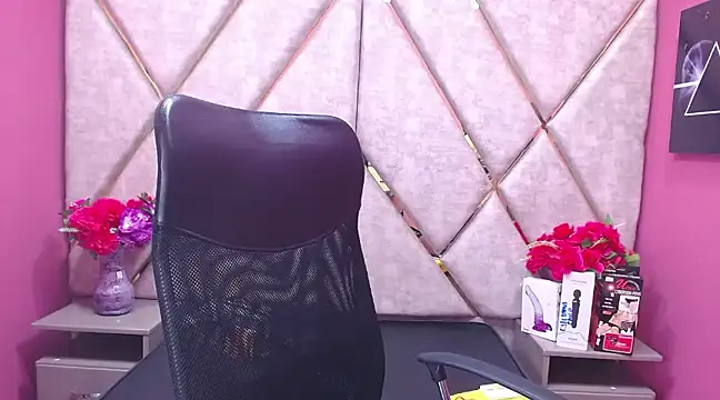 Snapshot of Im_Mathias chatting on February 15, 2025, 2:47 am Im Mathias online show from February 15, 2025, 2:47 am