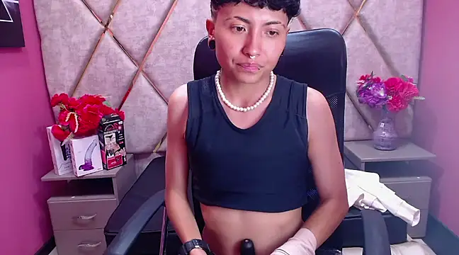 Snapshot of Im_Mathias chatting on March 12, 2025, 10:05 am Im Mathias online show from March 12, 2025, 10:05 am